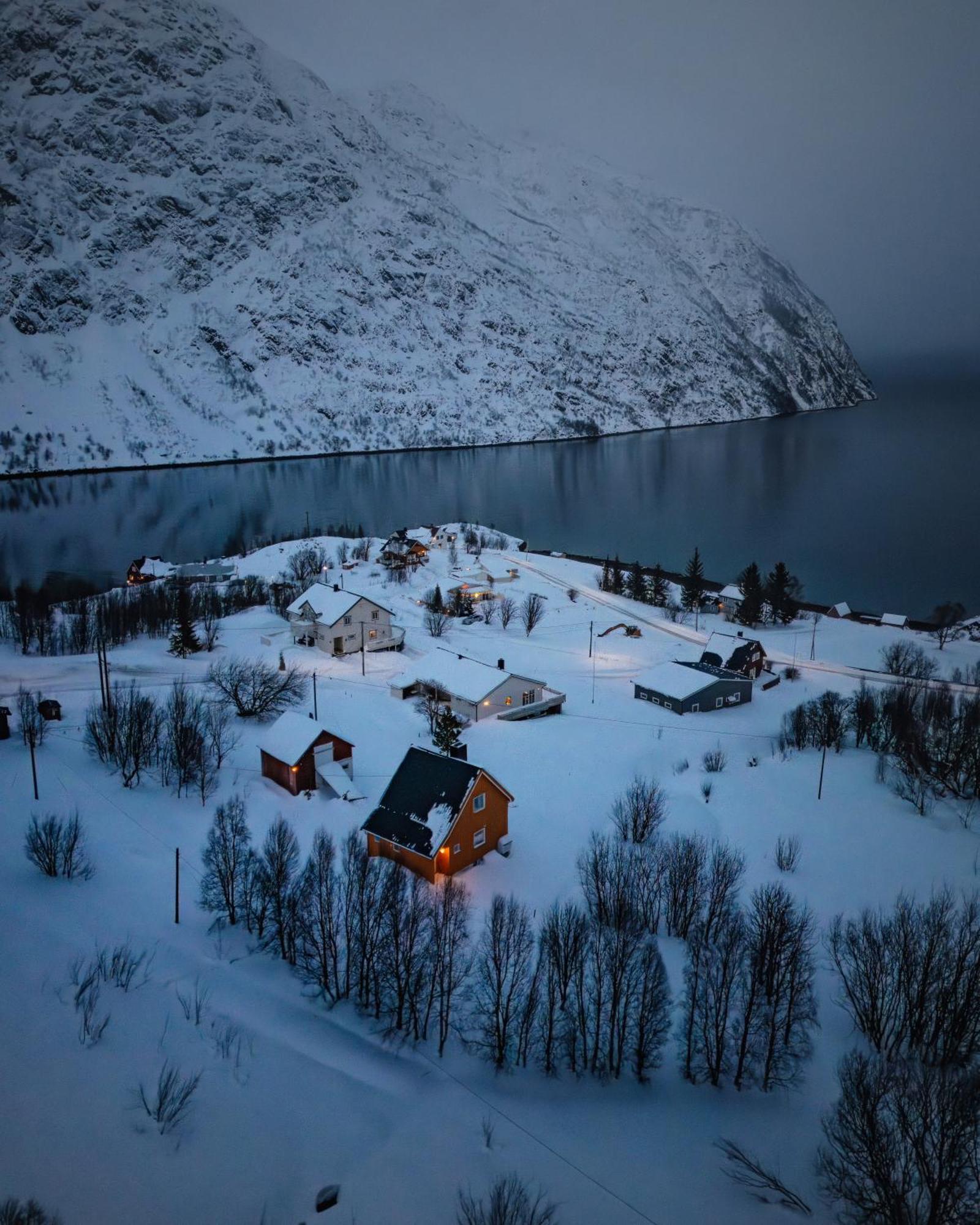 Lyngen Aurora House Villa Koppangen Exterior photo