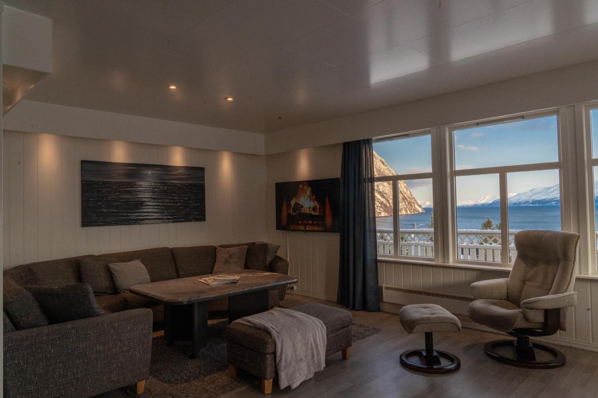 Lyngen Aurora House Villa Koppangen Exterior photo